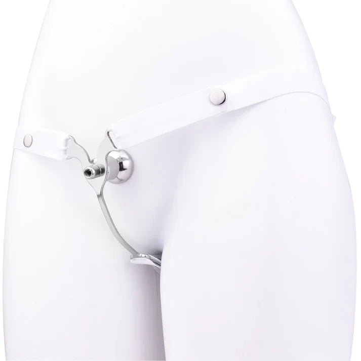White LK-021 belt with stainless steel module front view
